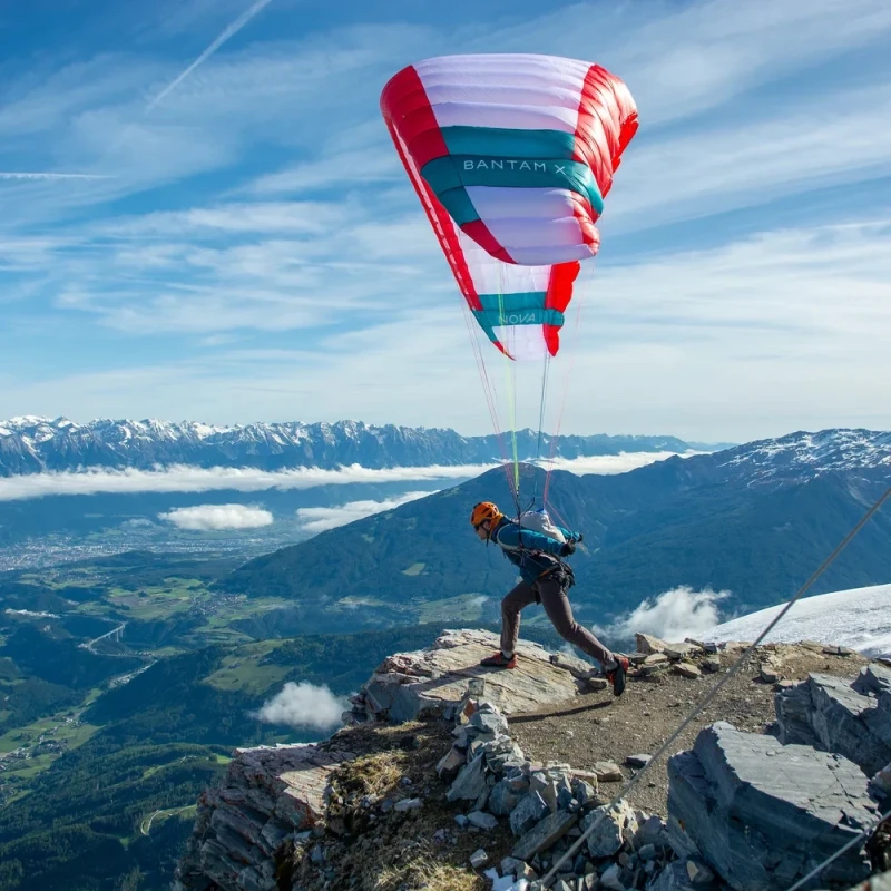 Nova BANTAM X - Parapente Ultra-Light Montagne & Hike and Fly | Flying Fis