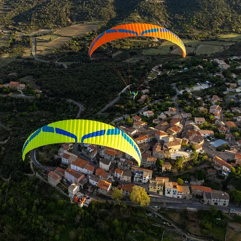 Ozone BUZZ Z7 - Parapente Progression Intermédiaire EN B | Flying Fish