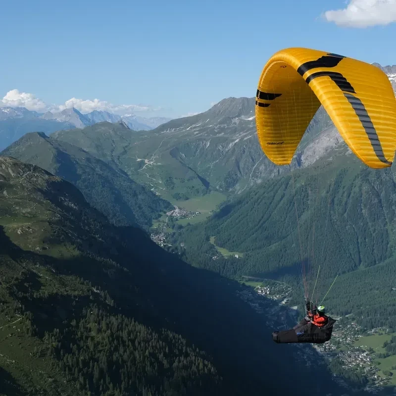 Ozone SWIFT 6 - Parapente Light Performance Cross-Country EN B+ | Flying Fish
