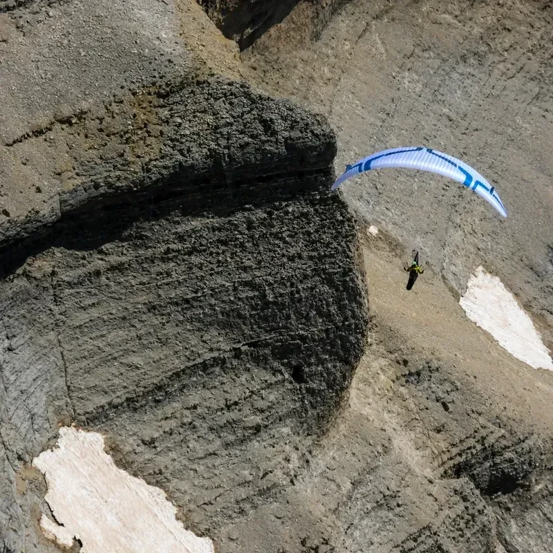 Ozone LYGHT - Parapente 2-Lignes Light Cross EN C | Flying Fish