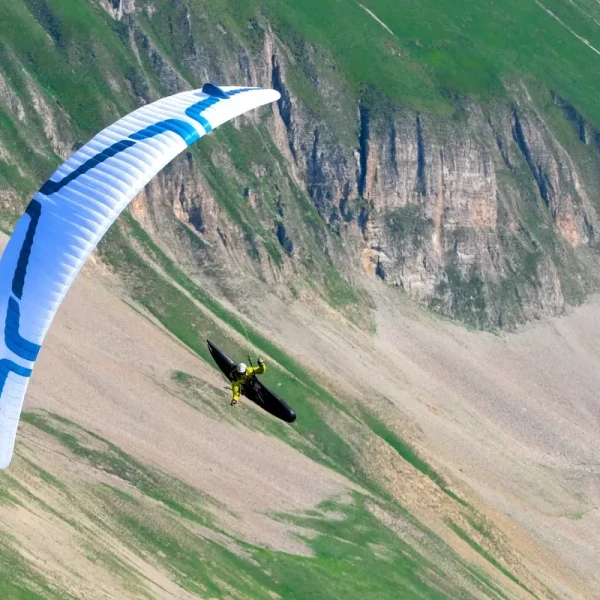 Ozone LYGHT - Parapente 2-Lignes Light Cross EN C | Flying Fish