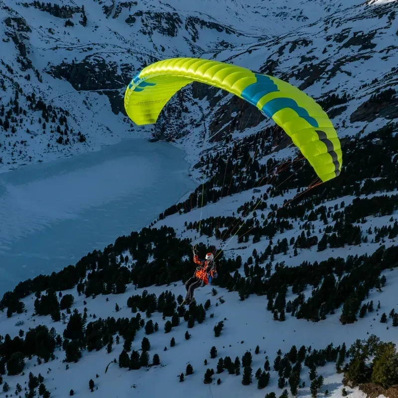 Ozone ULTRALITE 5 - Parapente Hike & Fly Ultra-Léger | Flying Fish