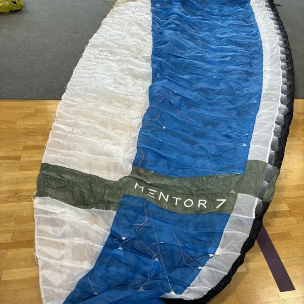 NOVA MENTOR 7 Démo - La Machine de Cross EN B 2.5 Lignes | Flying Fish